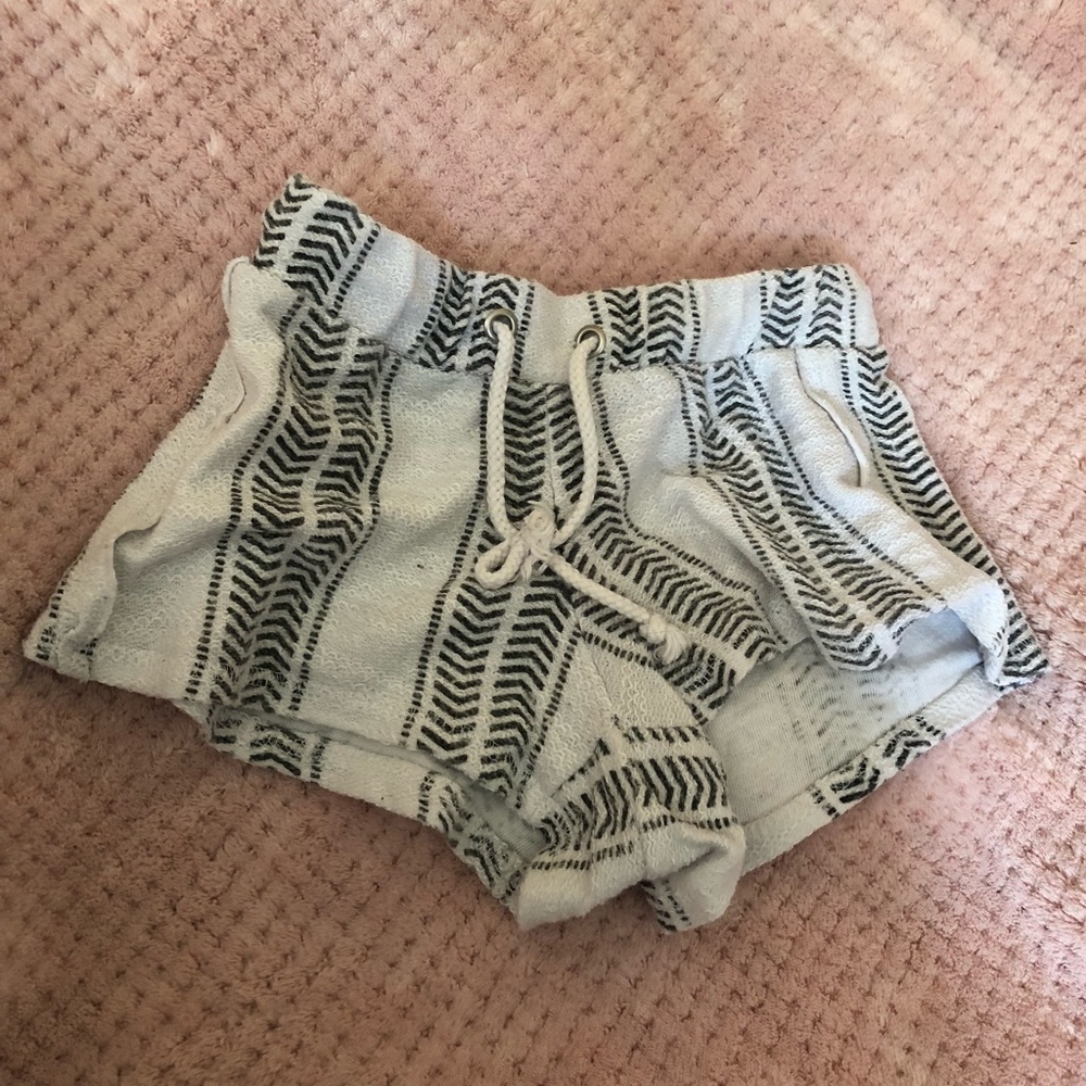 🔺SOLD🔺S/XS lightweight shorts
